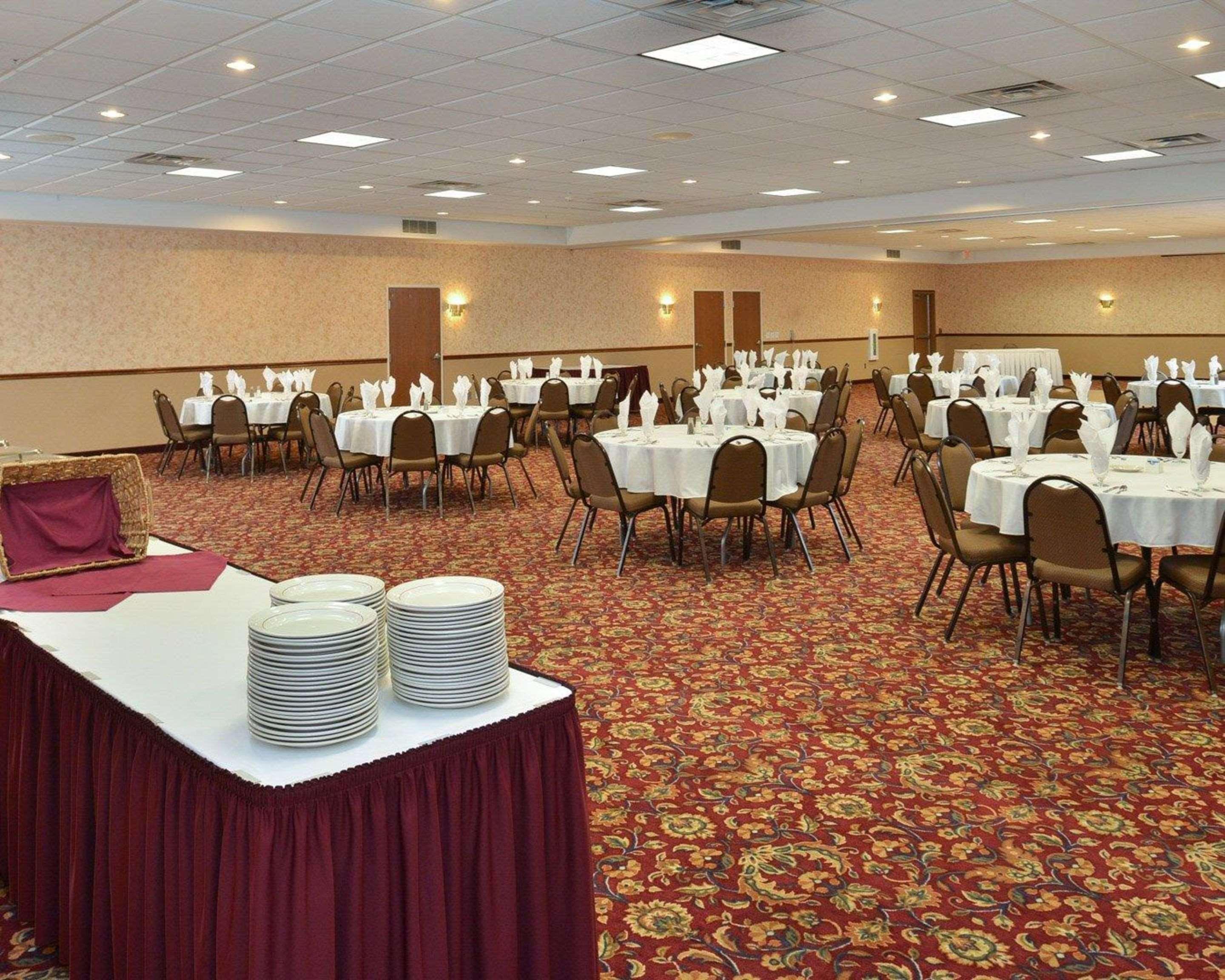 Quality Inn & Suites Fort Madison Near Hwy 61 Екстериор снимка