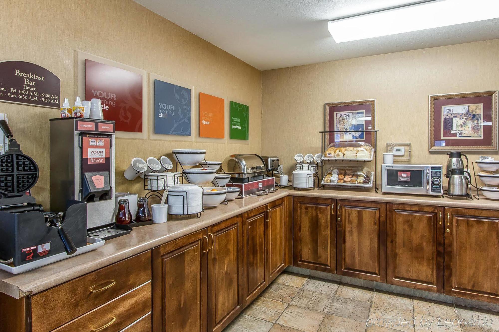 Quality Inn & Suites Fort Madison Near Hwy 61 Екстериор снимка